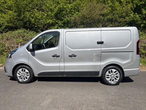 Renault Trafic SL28 SPORT ENERGY DCI 11