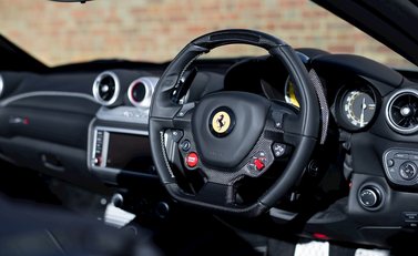 Ferrari California T 13