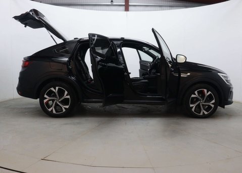 Renault Arkana 1.6 Arkana RS Line E-Tech HEV Auto 5dr 58