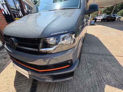 Volkswagen Transporter T6 CAMPER - VERSIONS PIONEER 4 BERTH POP TOP 7