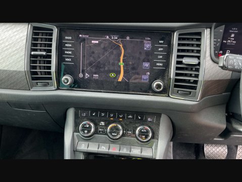 Skoda Kodiaq 1.5 Kodiaq SE L Executive TSi Semi-Auto 5dr 8