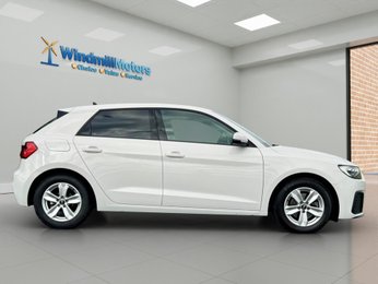 Audi A1 1.0 TFSI 30 Technik Sportback Euro 6 (s/s) 5dr