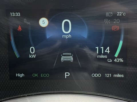 BYD Dolphin 150kw Comfort 60.4kWh 5dr Auto 19