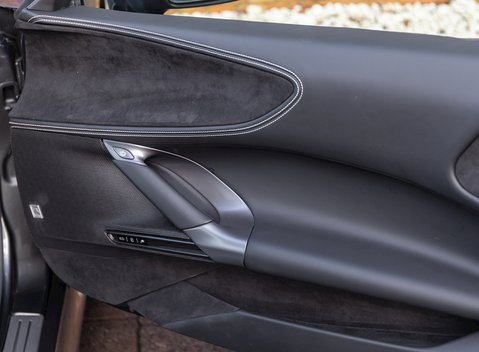 Ferrari SF90 Stradale 20