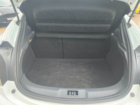 Renault Megane I-MUSIC VVT 10