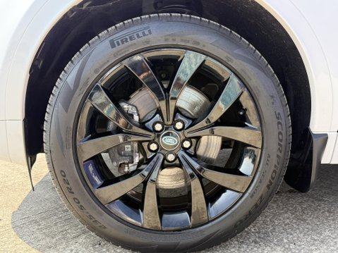 Land Rover Discovery Sport 1.5 P300e 12.2kWh Urban Edition SUV 5dr Petrol Plug-in Hybrid Auto 4WD Euro 17