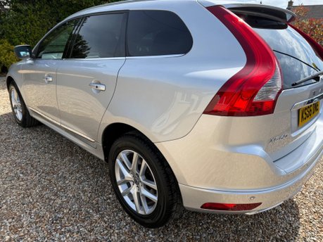 Volvo XC60 2.4 D5 SE Lux Nav Auto AWD Euro 6 (s/s) 5dr 10
