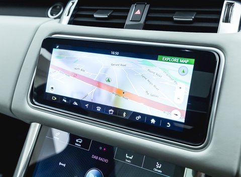 Land Rover Range Rover Sport 5.0 SVR Carbon Edition 19