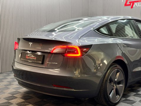 Tesla Model 3 (Dual Motor) Long Range Auto 4WDE 4dr 11