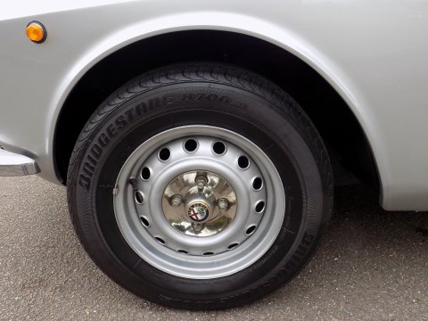 Alfa Romeo GT 1300 Junior 56