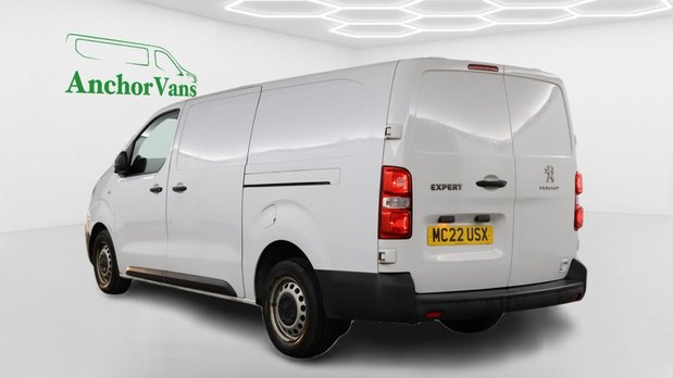 Peugeot Expert XLWB L3H1 Low Roof Professional 2900 Air Con EURO 6 6