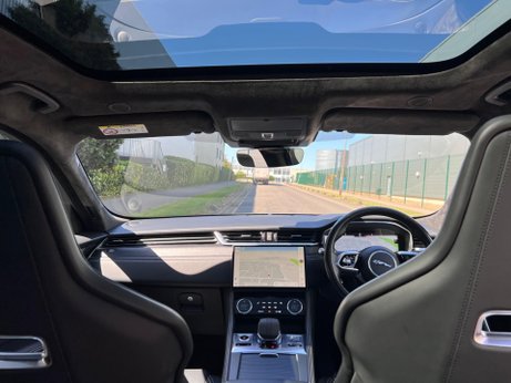 Jaguar F-Pace 2.0 D200 MHEV R-Dynamic HSE Auto AWD Euro 6 (s/s) 5dr 23