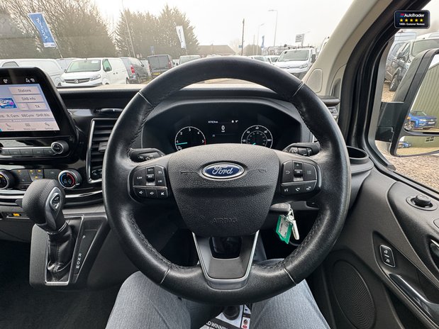 Ford Transit Custom Crew Cab AUTO SWB L1H1 Sport 320 Air Con SELECT 20