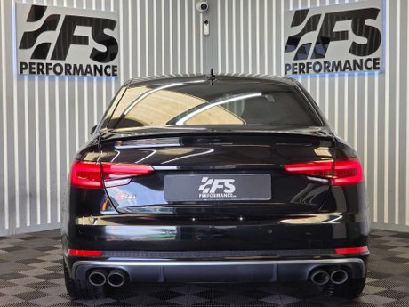 Audi S4 3.0 TFSI V6 Saloon 4dr Petrol Tiptronic quattro Euro 6 (s/s) (354 ps) 32