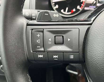 Nissan Qashqai 1.3 Qashqai Acenta Premium T MHEV CVT 5dr 60