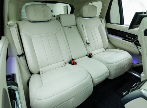 Land Rover Range Rover P550e Autobiography 13