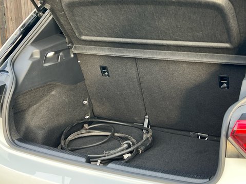 Volkswagen ID.3 Pro Performance 58kWh Life Auto 5dr 36