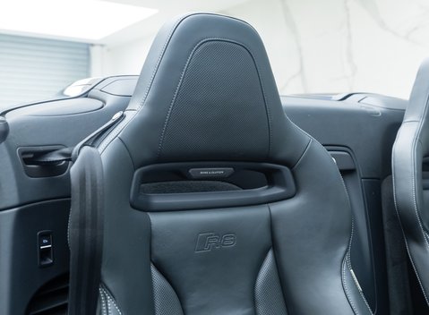 Audi R8 V10 PERFORMANCE CARBON BLACK SPYDER 18