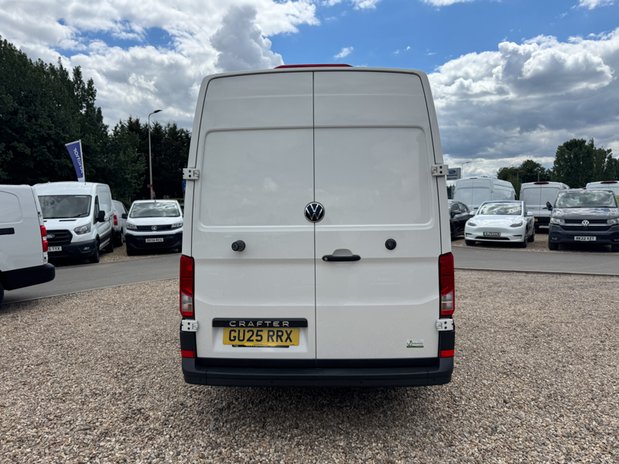 Volkswagen Crafter MWB L2H2 [SOLD CR] High Roof Commerce Plus Cr35 Air Con Cruise EURO 6 7