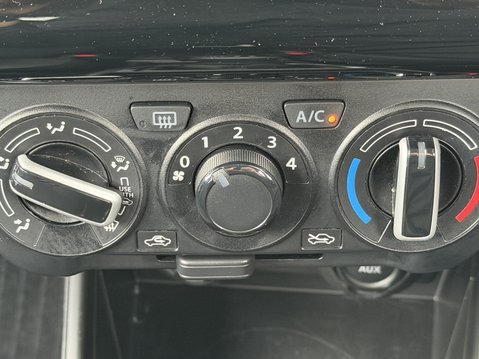 Suzuki Swift 1.2 Dualjet 83 12V Hybrid SZ-L 5dr 27