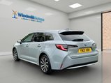 Toyota Corolla 1.8 VVT-h Design Touring Sports CVT Euro 6 (s/s) 5dr 8
