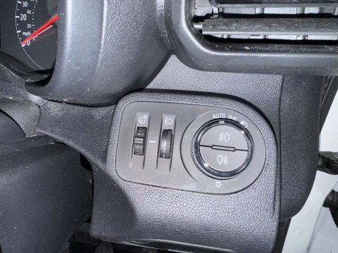 Vauxhall Combo 1.5 Combo 2300 Professional Turbo D S/S 12