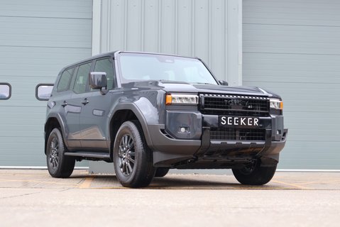 Toyota Land Cruiser BRAND NEW COMMERCIAL WITH A OEM REAR SEAT CONVERSION 2