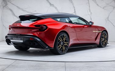 Aston Martin Vanquish Zagato Shooting Brake 3