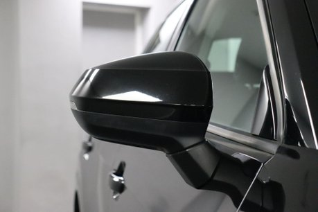 Audi Q2 TDI SPORT 33