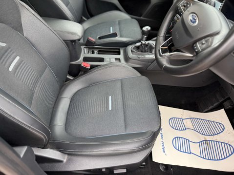 Ford Focus 1.0 Focus Active X Edition MHEV 5dr 72