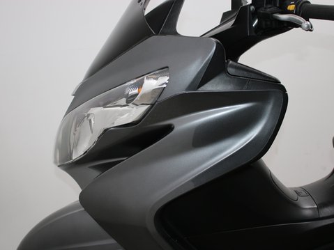 Suzuki Burgman 400 AN 400 L2 20