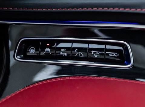 Mercedes-Benz S63 AMG Cabriolet 27