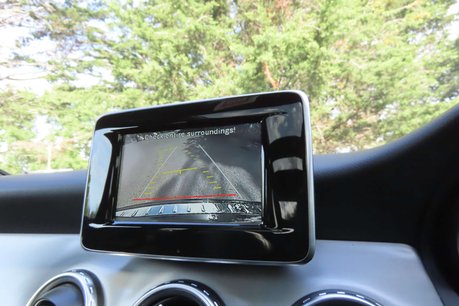 Mercedes-Benz GLA 2.1 GLA220d AMG Line (Premium Plus) SUV 5dr Diesel 7G-DCT 4MATIC Euro 6 (s/ 10