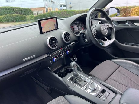 Audi A3 1.5 TFSI CoD 35 Black Edition Sportback S Tronic Euro 6 (s/s) 5dr 25