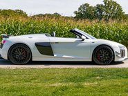 Audi R8 5.2 R8 Spyder Quattro V10 Semi-Auto 4WD 2dr 4