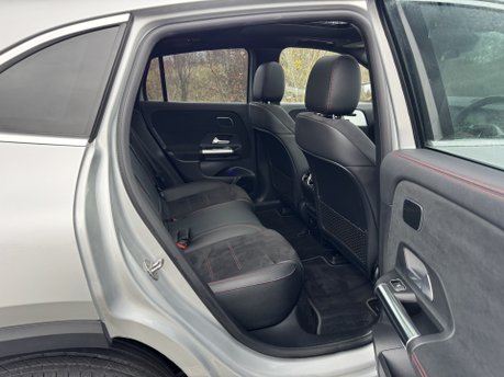 Mercedes-Benz EQA EQA 250 AMG Line Premium Plus Auto Electric PAN ROOF/MEMORY SEATS/VAT Q 29