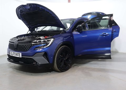 Renault Austral 1.2 Austral Techno Espirit Alpine HEV Auto 5dr 56