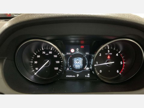 Land Rover Discovery Sport 2.0 Discovery Sport Luxury HSE SD4 Auto 4WD 5dr 10