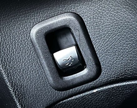 Mercedes-Benz C Class 1.5 C 200 AMG Line Premium Auto 5dr 80