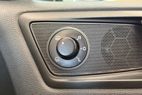 Skoda Octavia 1.4 TSI Elegance Hatchback 5dr Petrol DSG Euro 4 (122 ps) 35