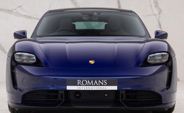 Porsche Taycan TURBO 93KWH 21