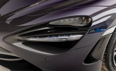 McLaren 720S Performance 26