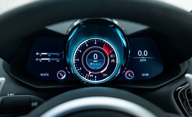 Aston Martin Vantage V8 19