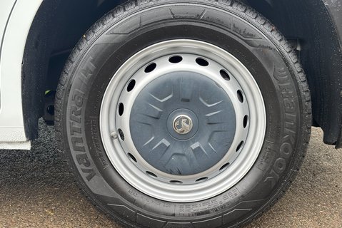 Vauxhall Movano L3H1 F3500 135 ps Lawn Mower Beavertail Truck 25