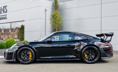 Porsche 911 GT2 RS Weissach (991) 3