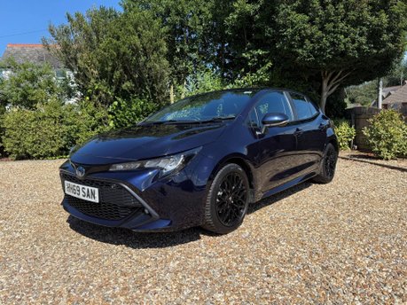 Toyota Corolla 1.8 VVT-h GPF Icon Tech Hatchback 5dr Petrol Hybrid CVT Euro 6 (s/s) (122 p