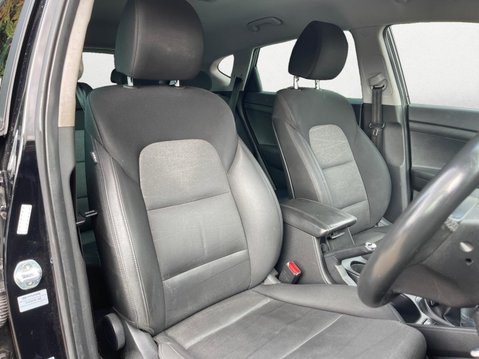Hyundai TUCSON 1.6 T-GDi SE Nav Euro 6 (s/s) 5dr 11