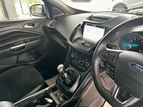 Ford Kuga 1.5T EcoBoost ST-Line Euro 6 (s/s) 5dr 35