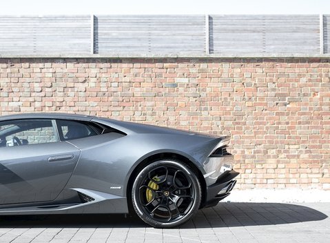 Lamborghini Huracan LP610-4 23