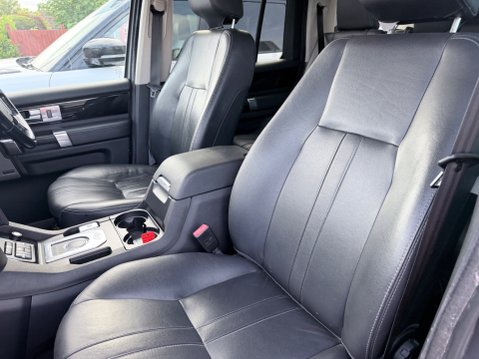 Land Rover Discovery 3.0 SDV6 XS 11